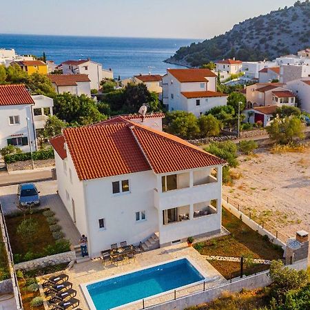 Holiday Home Mb Ražanj Eksteriør billede