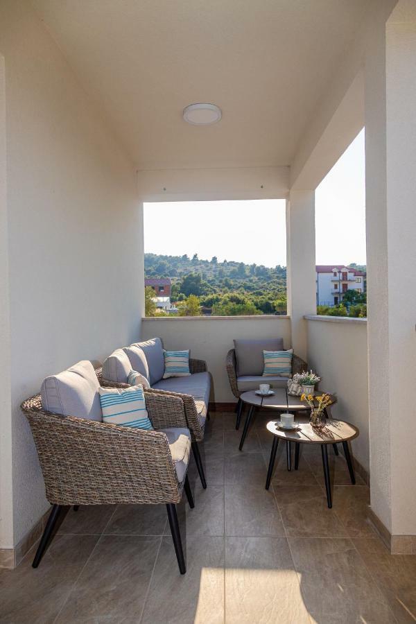 Holiday Home Mb Ražanj Eksteriør billede